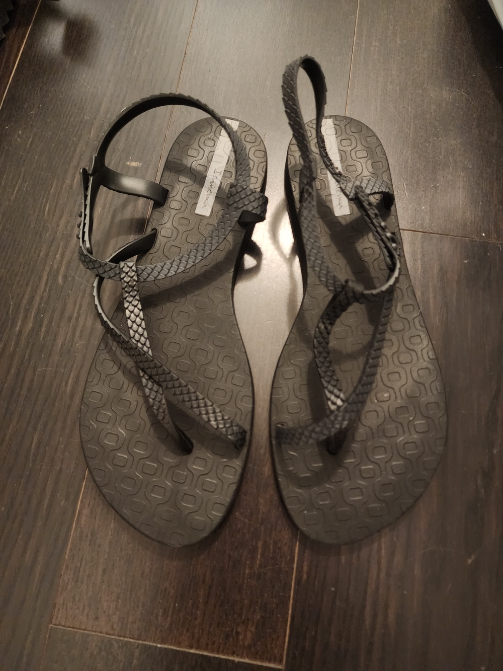 Ipanema Black Braided-Strap Slingback Sandals